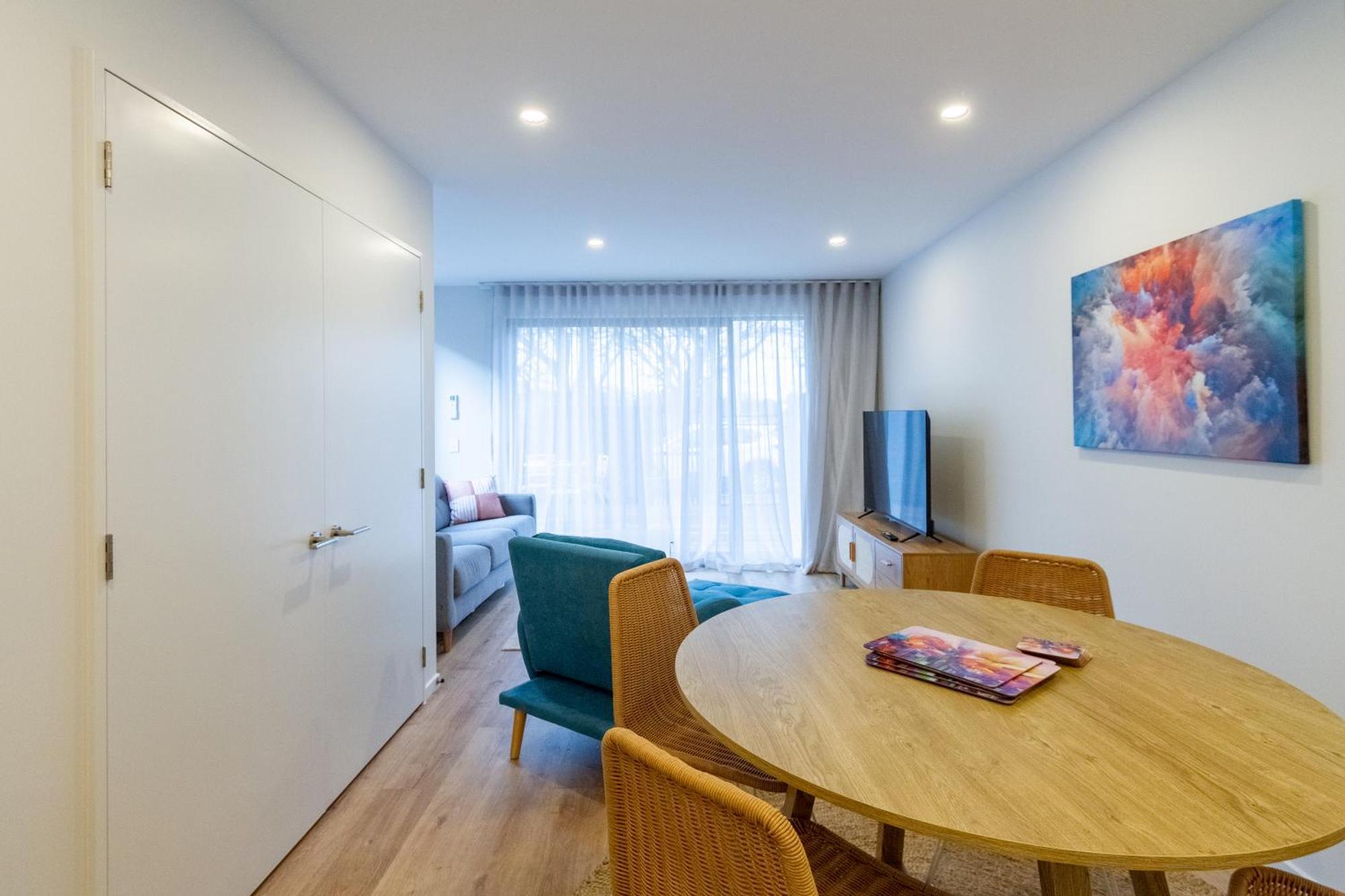 Modern 2 Bed 2 Bath Opposite Hagley Park Apartment Крайстчърч Екстериор снимка