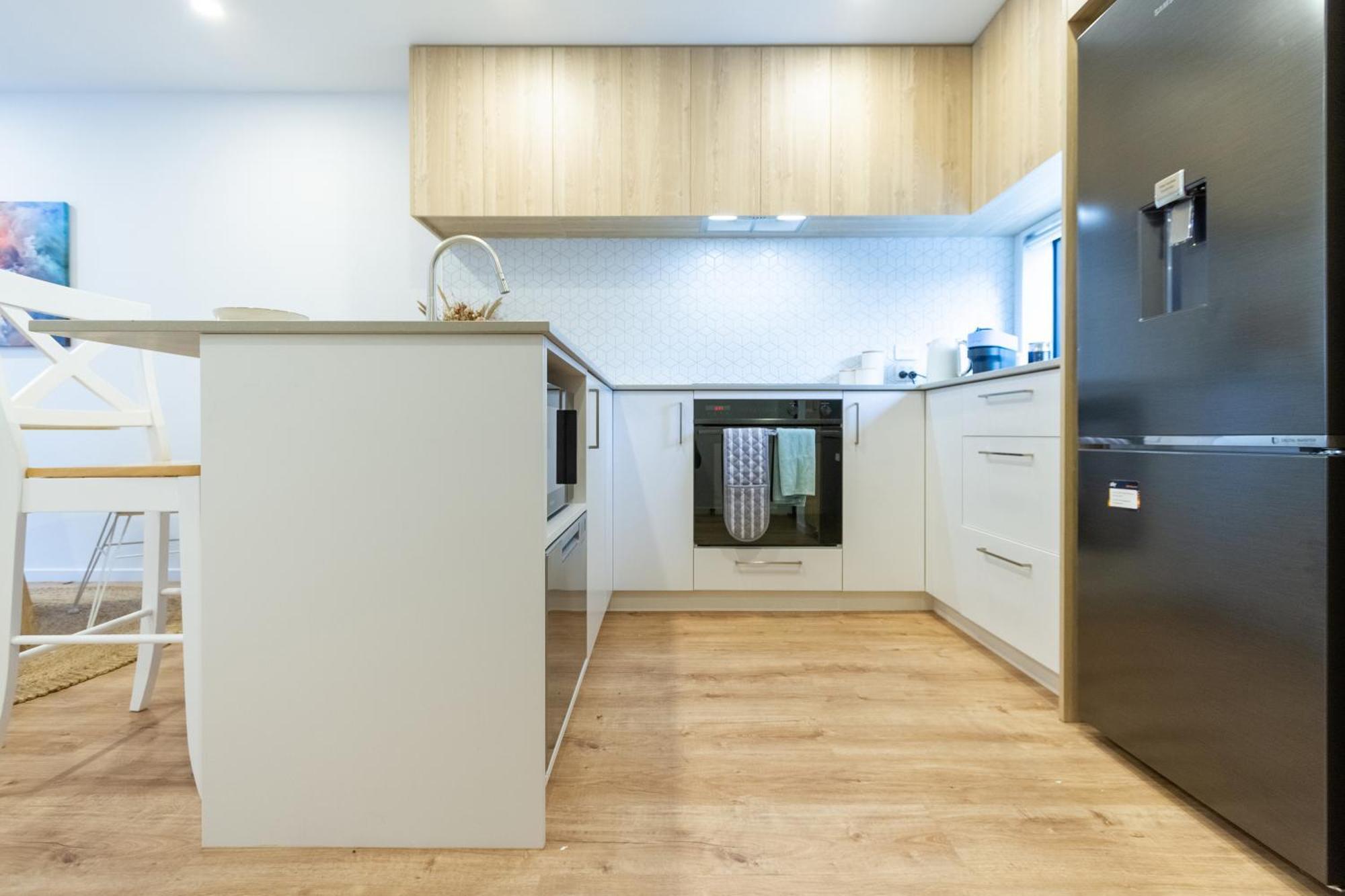 Modern 2 Bed 2 Bath Opposite Hagley Park Apartment Крайстчърч Екстериор снимка